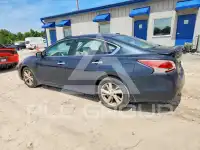 2013 Nissan ALTIMA photo