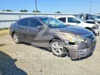 2013 Nissan ALTIMA photo