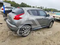 2013 Nissan Juke photo