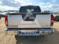 2013 Nissan FRONTIER photo