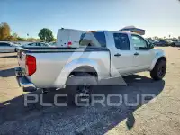 2013 Nissan FRONTIER фото