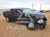 2013 Nissan FRONTIER photo