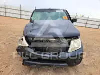 2013 Nissan FRONTIER photo