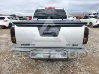 2013 Nissan FRONTIER photo