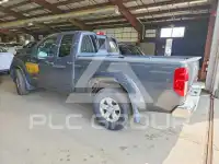 2013 Nissan FRONTIER фото