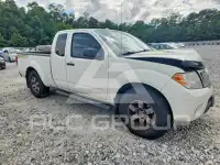 2013 Nissan FRONTIER photo