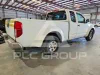 2013 Nissan FRONTIER фото