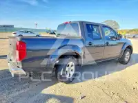 2013 Nissan FRONTIER photo