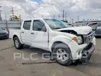 2013 Nissan FRONTIER photo