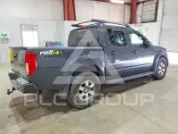 2013 Nissan FRONTIER photo