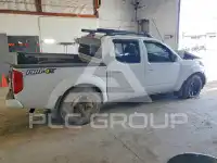 2013 Nissan FRONTIER фото