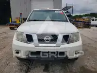 2013 Nissan FRONTIER фото