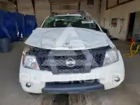 2013 Nissan FRONTIER фото
