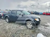 2013 Nissan FRONTIER photo
