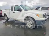 2013 Nissan FRONTIER photo
