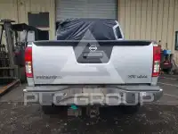2013 Nissan FRONTIER photo
