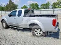 2013 Nissan FRONTIER photo