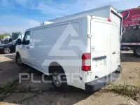 2013 Nissan NV фото