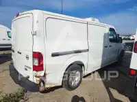 2013 Nissan NV фото