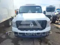 2013 Nissan NV фото
