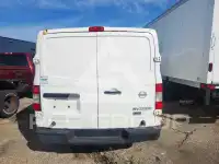 2013 Nissan NV фото