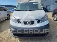2013 Nissan NV фото