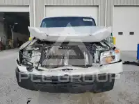 2013 Nissan NV photo