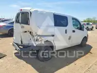 2013 Nissan NV 200 фото