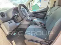 2013 Nissan NV фото