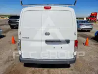 2013 Nissan NV фото