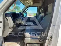 2013 Nissan NV фото
