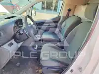 2013 Nissan NV photo