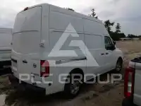 2013 Nissan NV фото