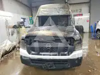 2013 Nissan NV фото