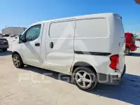 2013 Nissan NV фото