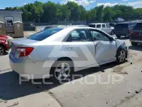 2013 Toyota CAMRY фото