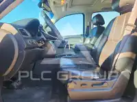 2013 Chevrolet Suburan photo