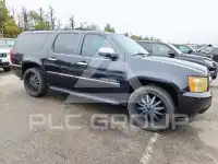 2013 Chevrolet Suburan photo