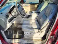 2013 Chevrolet Suburan photo