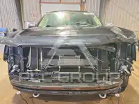 2013 Chevrolet Suburan photo