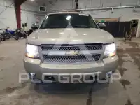 2013 Chevrolet Suburan photo