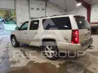 2013 Chevrolet Suburan photo