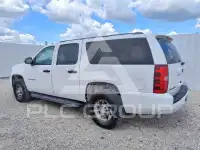 2013 Chevrolet Suburan photo