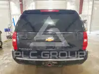 2013 Chevrolet Suburan photo