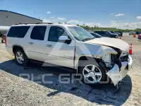 2013 Chevrolet Suburan photo