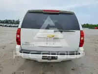 2013 Chevrolet Suburan photo