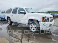 2013 Chevrolet Suburan photo