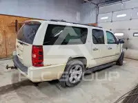 2013 Chevrolet Suburan фото