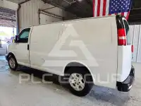 2013 Chevrolet Express photo
