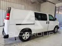 2013 Chevrolet Express photo